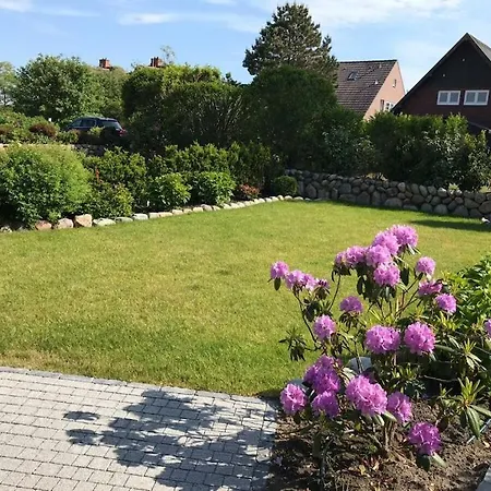 Holiday home Sylthus Haithabu Comfortable Holiday Wenningstedt-Braderup