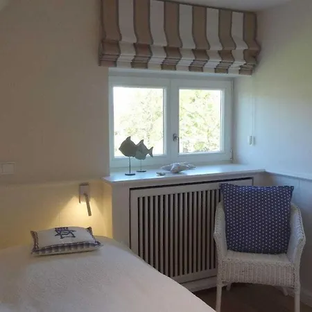 Holiday home Sylthus Haithabu Comfortable Holiday Wenningstedt-Braderup